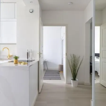 Appartement Modern Two Bedroom Near Sello, Free Parking *